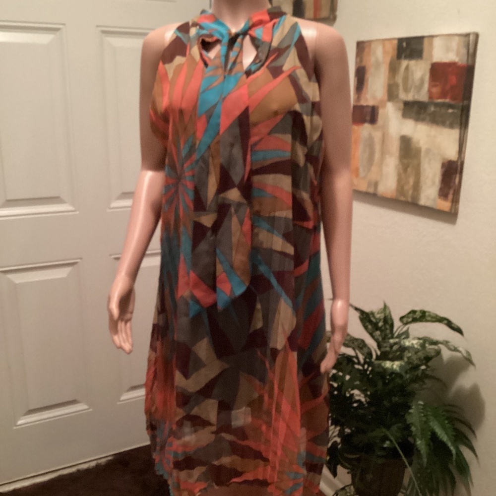 ERICA BROOKE  X-Large multi colored chiffon mini dress.